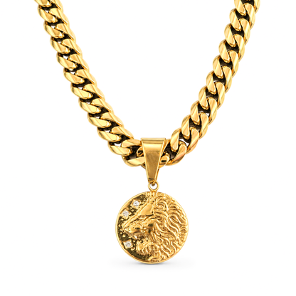 Lion Medallion Pendant Gold