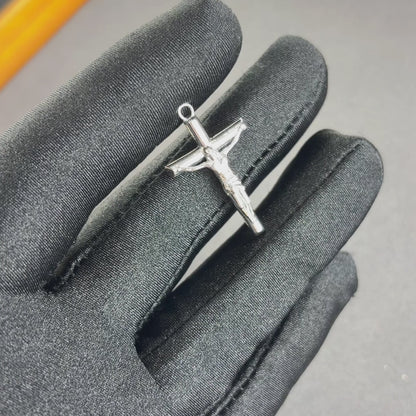 Crucifix Pendant White Gold