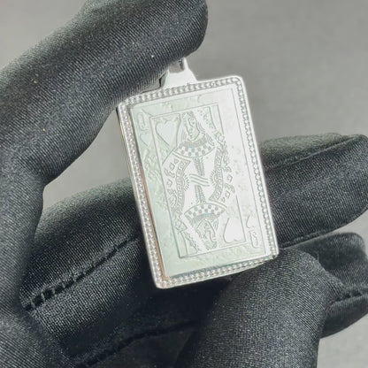 Queen Card Pendant White Gold