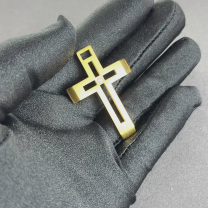 Elite Cross Pendant Gold